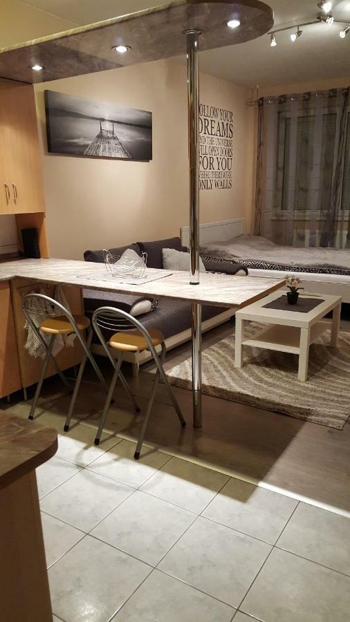 Liget Apartment, Terrace, Free Parking, Ac Budapest Exteriör bild